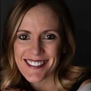 Meet your Posher, Louana